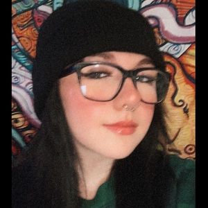 Meet your Posher, Audrey